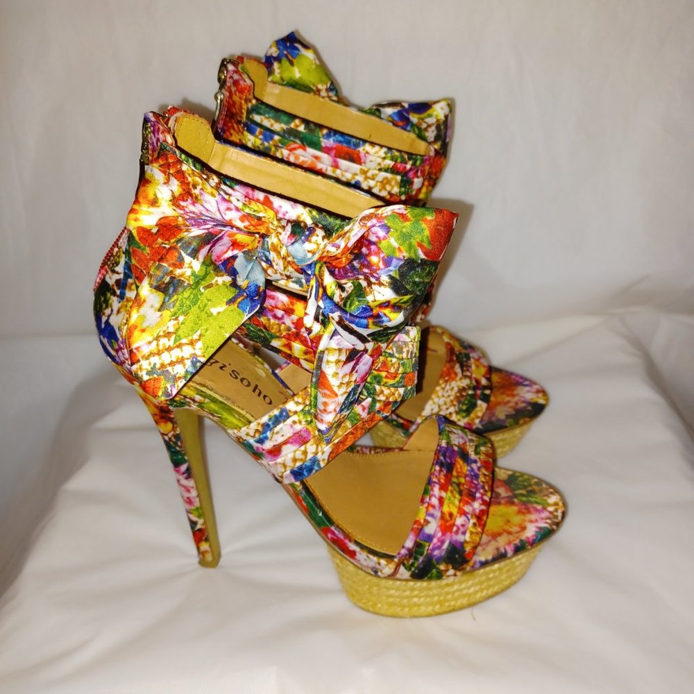 ZIGI SOHO KHLOE FLORAL PRINT SANDALS SIZE 7 - Picture 2 of 6